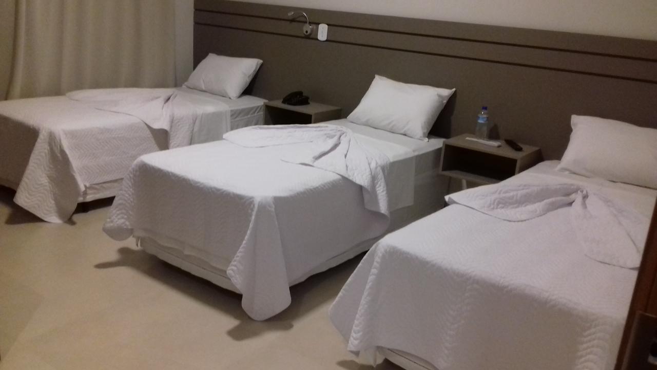 Pak Suítes Hotel Luis Eduardo Magalhaes Exteriér fotografie